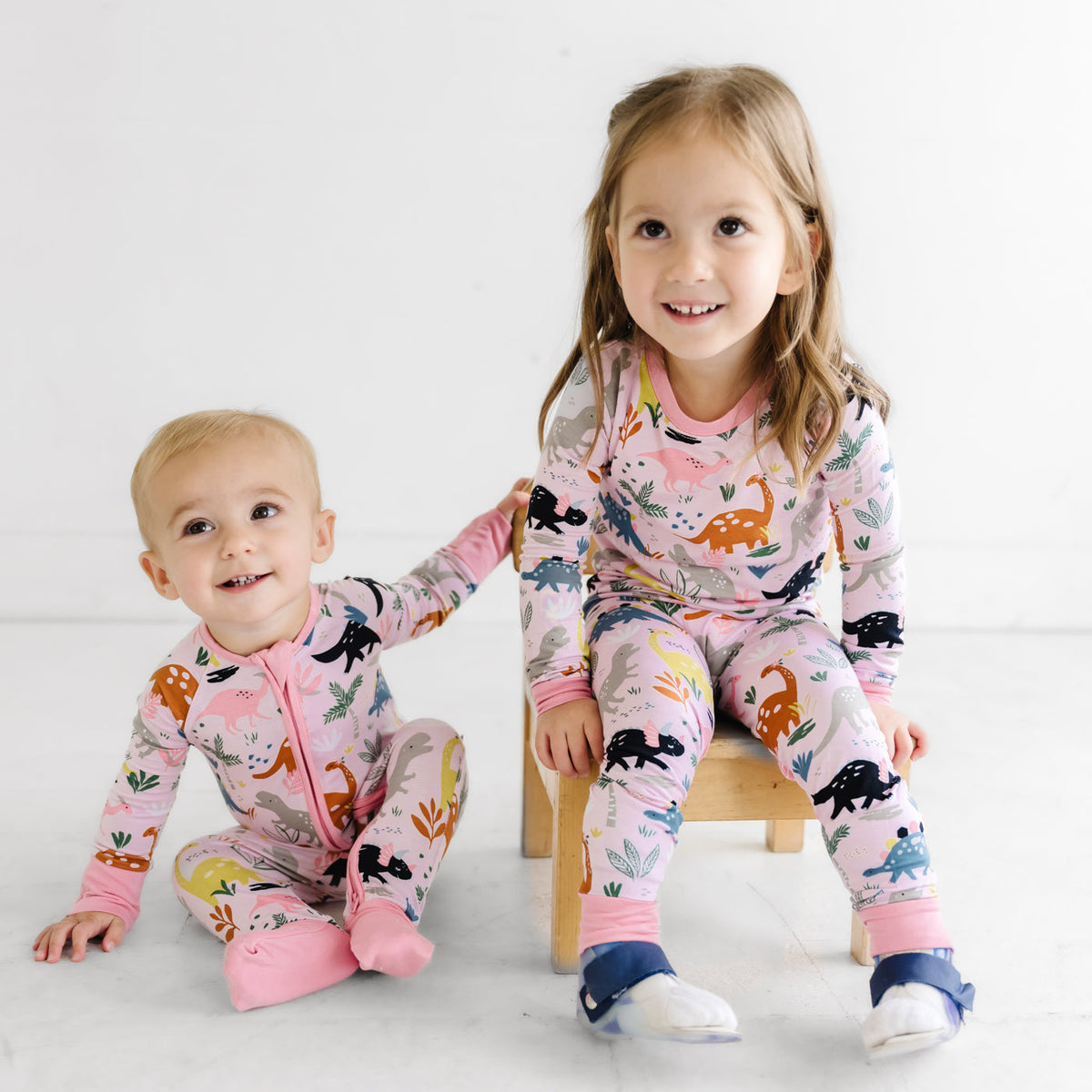 Jurassic Jungle Pink Zippy